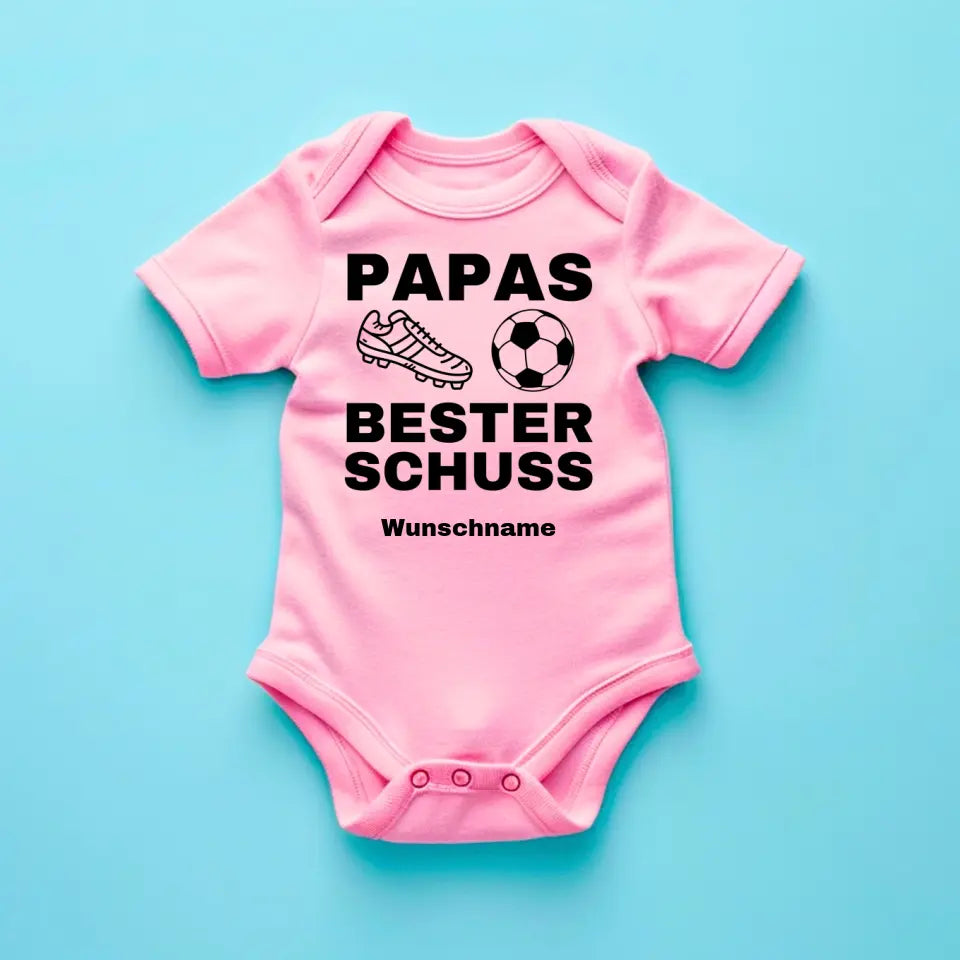 Papas bester Schuss - Personalisierter Baby-Onesie/ Strampler, 100% Bio-Baumwolle, Fußball Fan Body