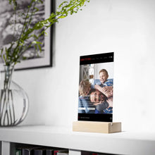 Load image into Gallery viewer, Personalisiertes Acryl-Glas Netflix Cover &quot;Familystory&quot; für die ganze Familie
