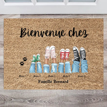 Load image into Gallery viewer, Bienvenue chez nous - Paillasson personnalisé Famille
