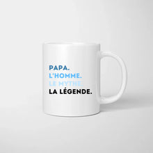 Load image into Gallery viewer, Papa, L&#39;homme, Le mythe, La légende - Mug personnalisé (Fête des pères, 1-4 enfants)
