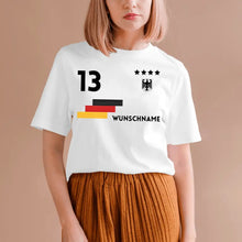 Load image into Gallery viewer, Fußball EM 2024 Deutschland Trikot - Personalisiertes T-Shirt für Fußball-Fans (100% Baumwolle, Unisex)
