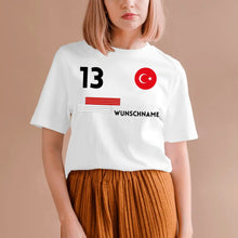 Load image into Gallery viewer, Fußball EM 2024 Türkei Trikot - Personalisiertes T-Shirt für türkische Fußball-Fans (100% Baumwolle, Unisex)
