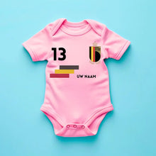 Load image into Gallery viewer, 2024 Euro België voetbalshirt - Gepersonaliseerd babyrompertje met naam en rugnummer, 100% biologisch katoen
