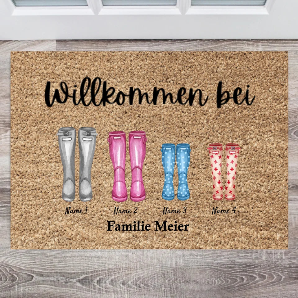 Willkommen bei uns, Gummistiefel - Personalisierte Fußmatte für innen & aussen (2-8 Personen, Kinder, Babys & Haustiere)