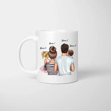 Load image into Gallery viewer, Eltern mit Kindern - Personalisierte Tasse (1-4 Kinder), Individuelles Geschenk Familie
