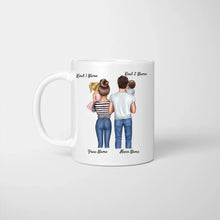 Load image into Gallery viewer, Personalisierte Familien Tasse &quot;Ich liebe Weihnachten, aber euch noch viel mehr&quot; (Eltern, 1-4 Kinder)
