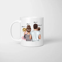 Load image into Gallery viewer, Ich liebe Weihnachten aber euch noch viel mehr! - Personalisierte Tasse für die ganze Familie (1-4 Kinder)
