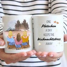 Load image into Gallery viewer, One Plätzchen a day keeps the Weihnachtsstress away - Personalisierte Tasse Freundinnen &amp; Kolleginnen (2-4 Personen)
