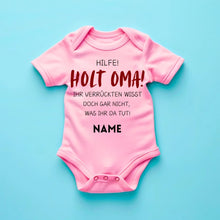 Load image into Gallery viewer, Holt Oma zur Hilfe - Personalisierter Baby-Onesie/ Strampler, witziges Weihnachtsgeschenk, 100% Bio-Baumwolle
