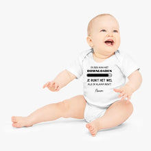 Load image into Gallery viewer, IK BEN AAN HET Downloaden - Gepersonaliseerde baby onesie/ romper voor Kerstmis, 100% biologisch katoen copy
