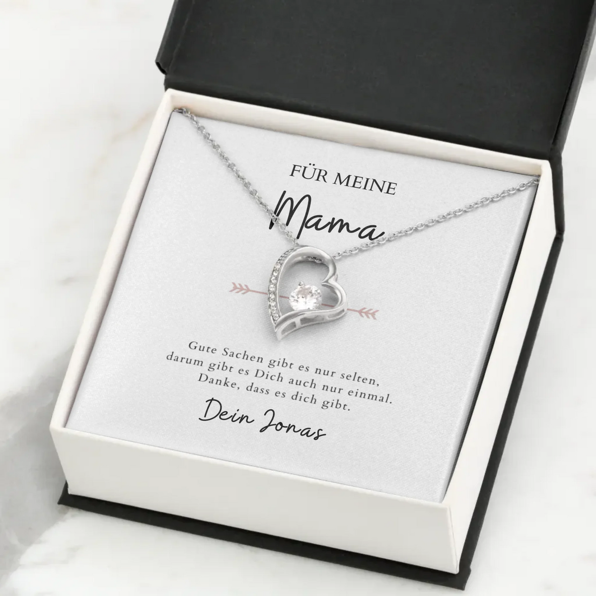 Forever Love "Für Mama" - Halskette mit Herzanhänger & personalisierter Karte