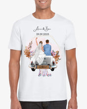 Load image into Gallery viewer, &quot;Just Married&quot; Personalisiertes T-Shirt zur Hochzeit - Für Brautpaar, Braut &amp; Bräutigam, Hochzeitsgeschenk
